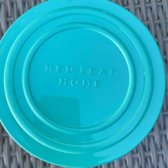 Red Leaf Home Aromatherapy 3 Wick Candle Blue Sage & Lemon - Picture 2 of 3